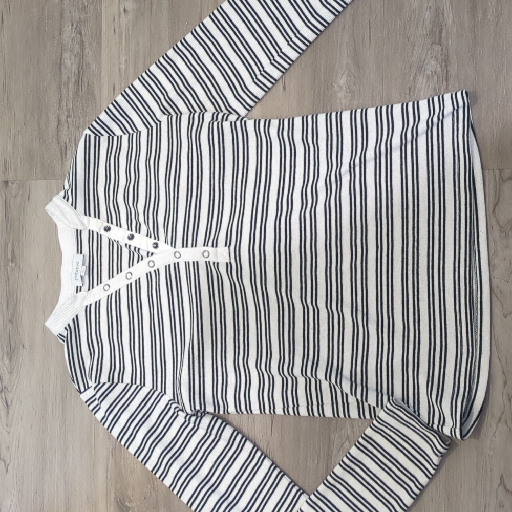 Evereve Black and White Striped Long Sleeve Henley - Picture 2 of 4